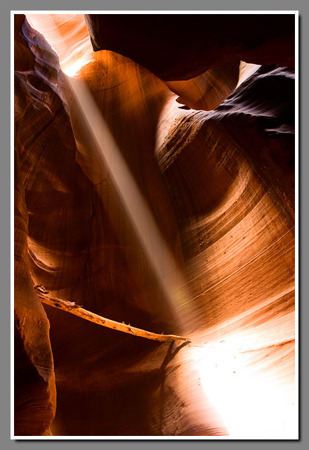 Upper Antelope Canyon, Arizona, slot canyon, Navajo, sandstone, Corkscrew canyon, Tse' bighanilini canyon